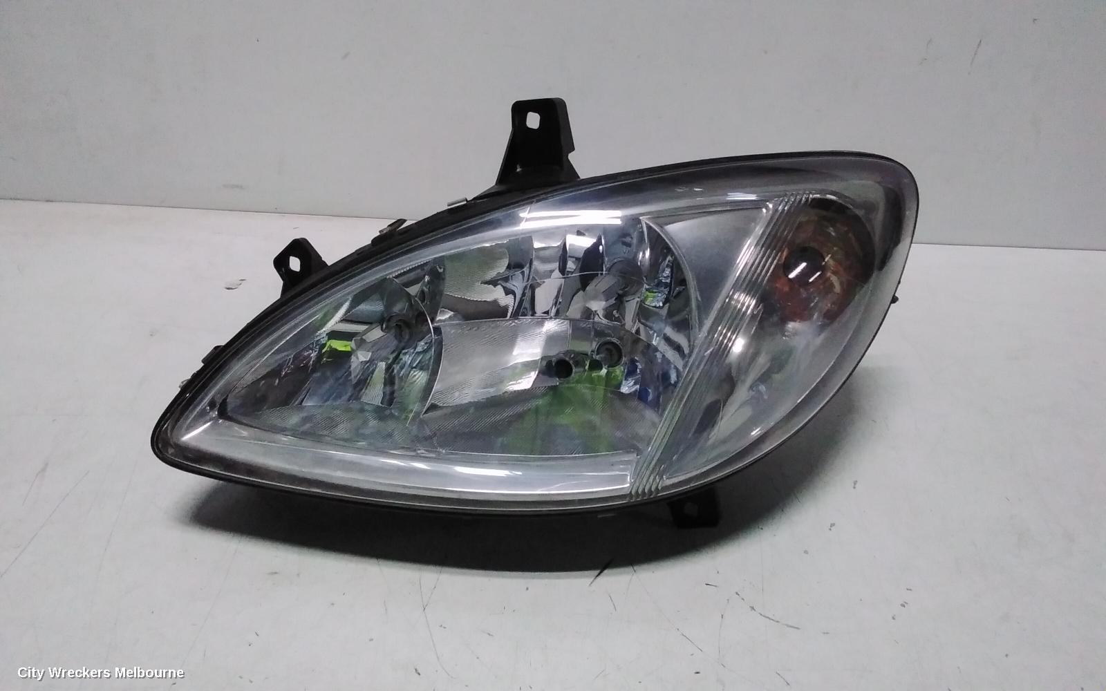 MERCEDES VITO LEFT HEADLAMP, 639, 04/2004 - 01/2011 - Image 1