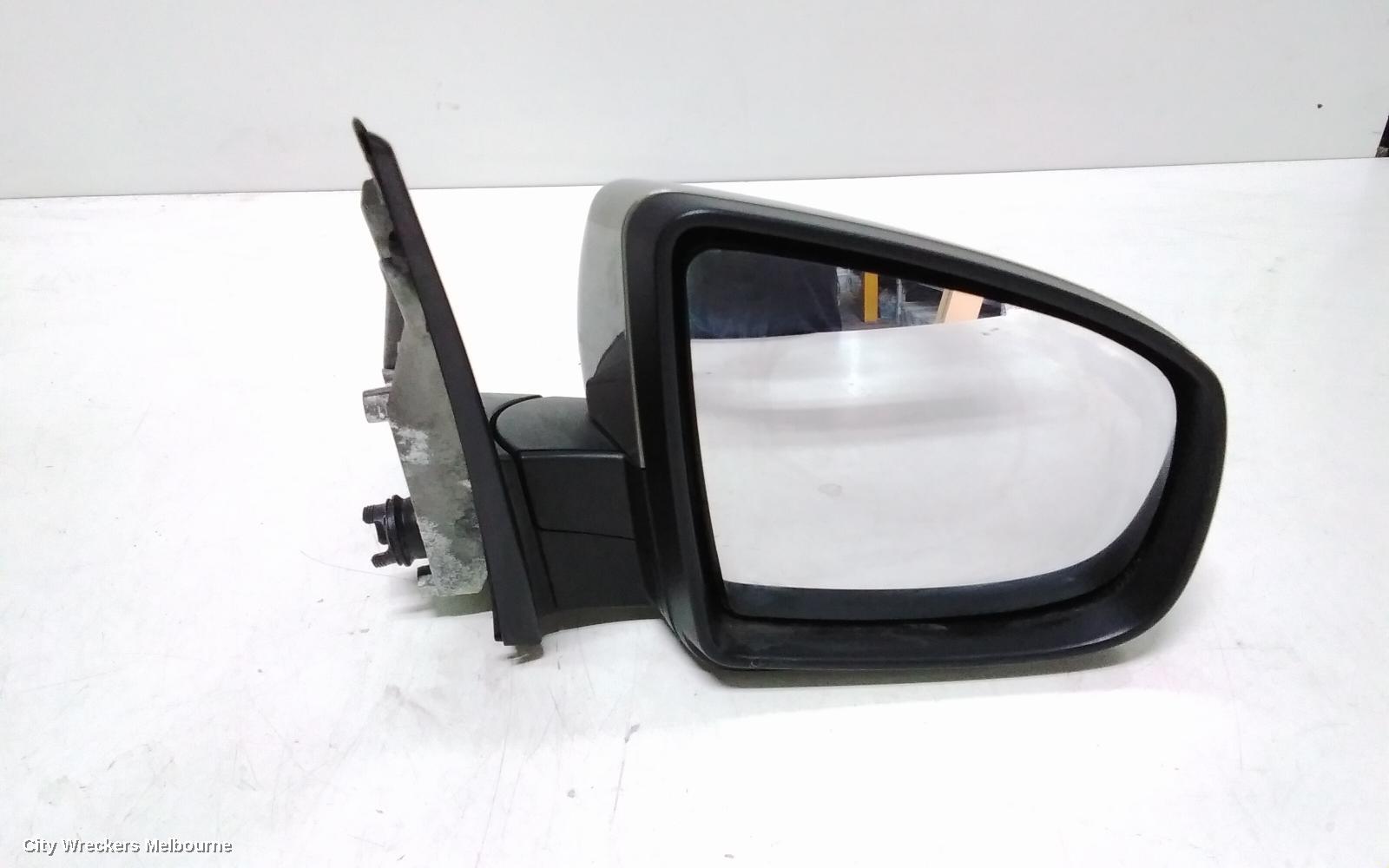 BMW X5 RIGHT DOOR MIRROR, E70, STANDARD, NON SEAT ADJ, NON MEMORY & NON AUTO DIP TYPE, 03/2007 - 12/2009 - Image 1