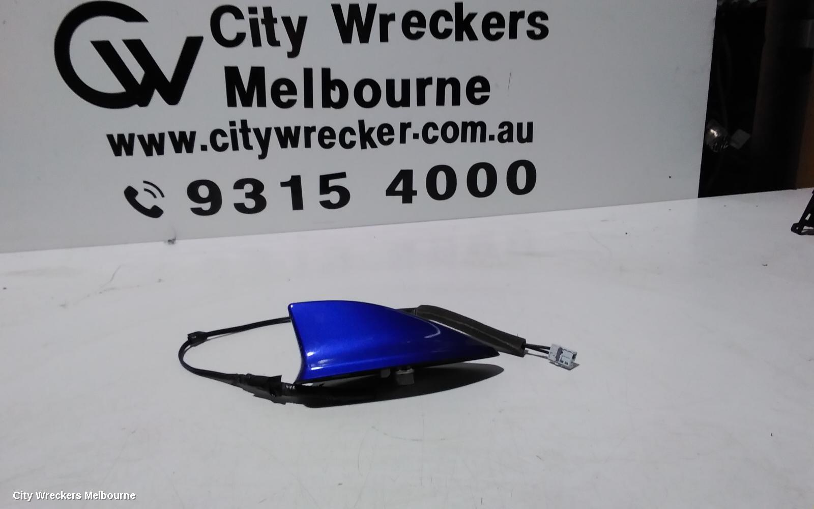 HONDA HRV ANTENNA - Image 1