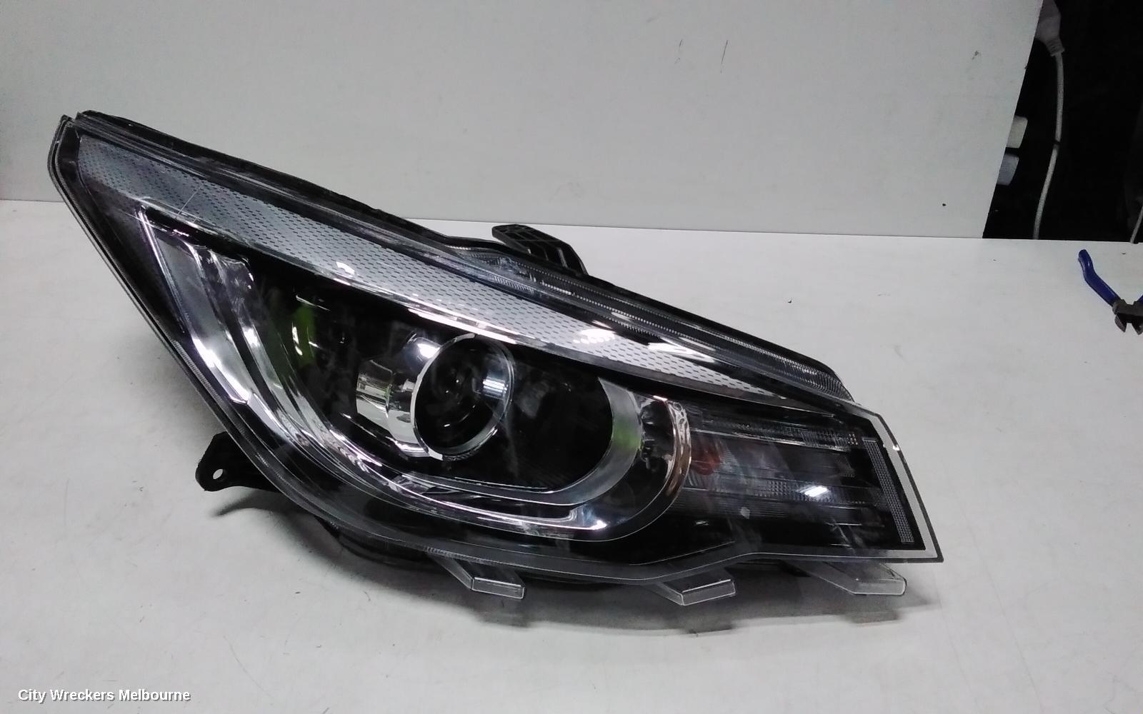 MG MG3 RIGHT HEADLAMP, SZP1, W/ HALOGEN TYPE, 06/2018 - 10/2025 - Image 1