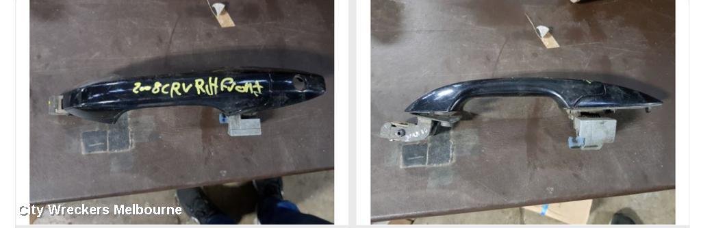 HONDA CRV DOOR HANDLE, OUTER, RH FRONT, COLOUR CODED, RE, 03/2007 - 10/2012 - Image 1