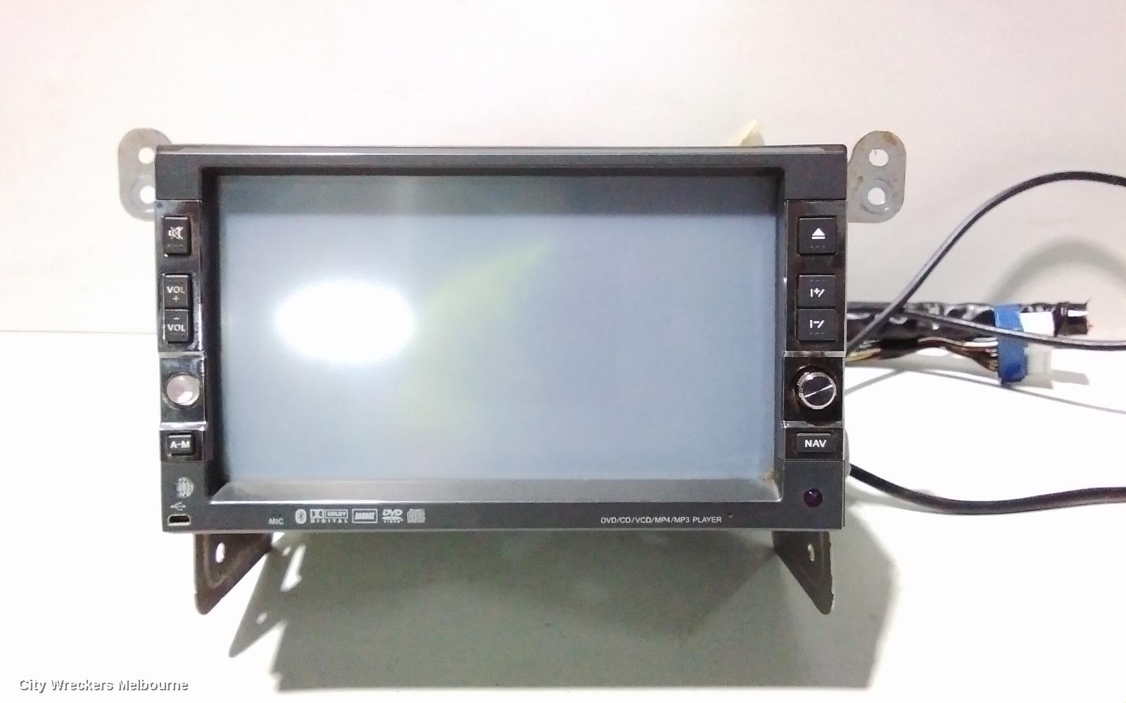 PEUGEOT 4007 RADIO/CD/DVD/SAT/TV, CD PLAYER, GS, 10/2009 - 08/2013 - Image 2