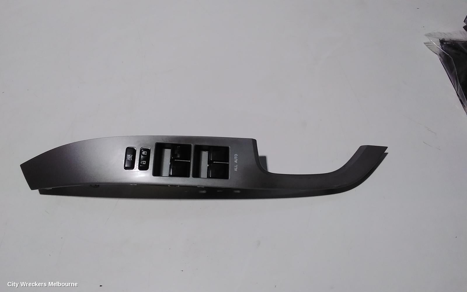 TOYOTA ESTIMA PWR DR WIND SWITCH, RH FRONT (MASTER SWITCH), XR50, 05-19 (IMPORT) - Image 1