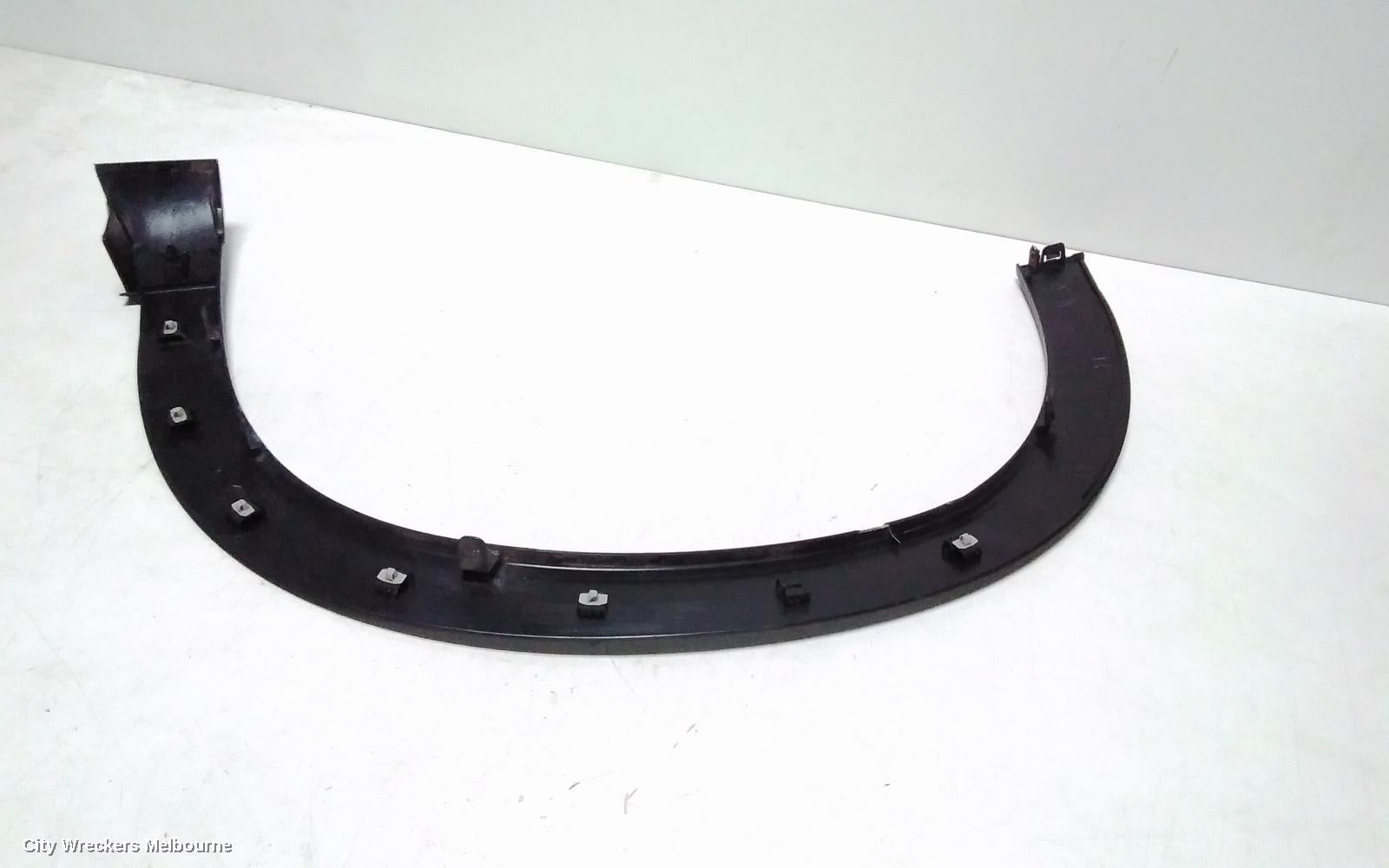HONDA HRV WHEEL ARCH FLARE, RV, 12/2021 ONWARDS - Image 3