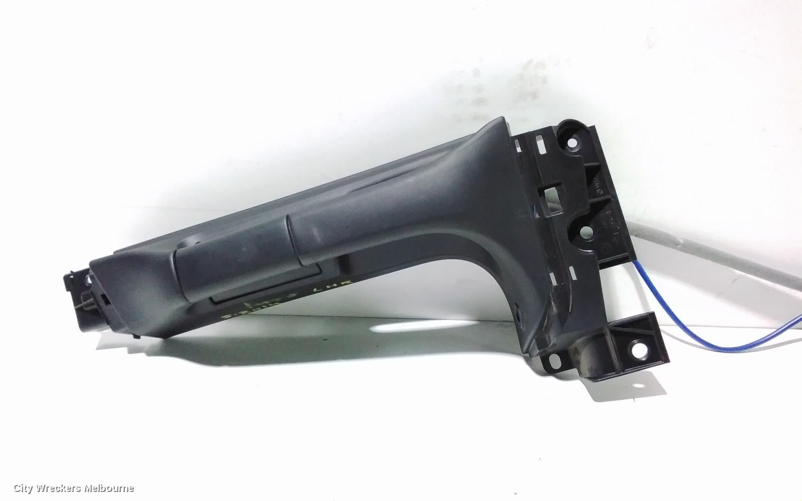MERCEDES VITO DOOR HANDLE, 447, LH REAR, INNER, BLACK, 03/2015 ONWARDS - Image 2