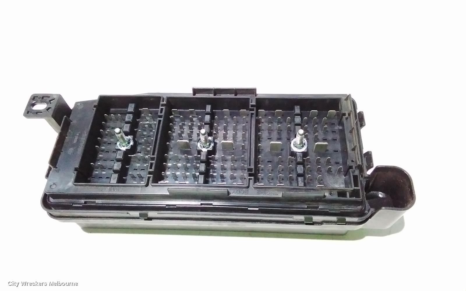 HOLDEN CAPTIVA FUSE BOX, ENGINE BAY, PETROL, CG, 01/2011 - 06/2018 - Image 3