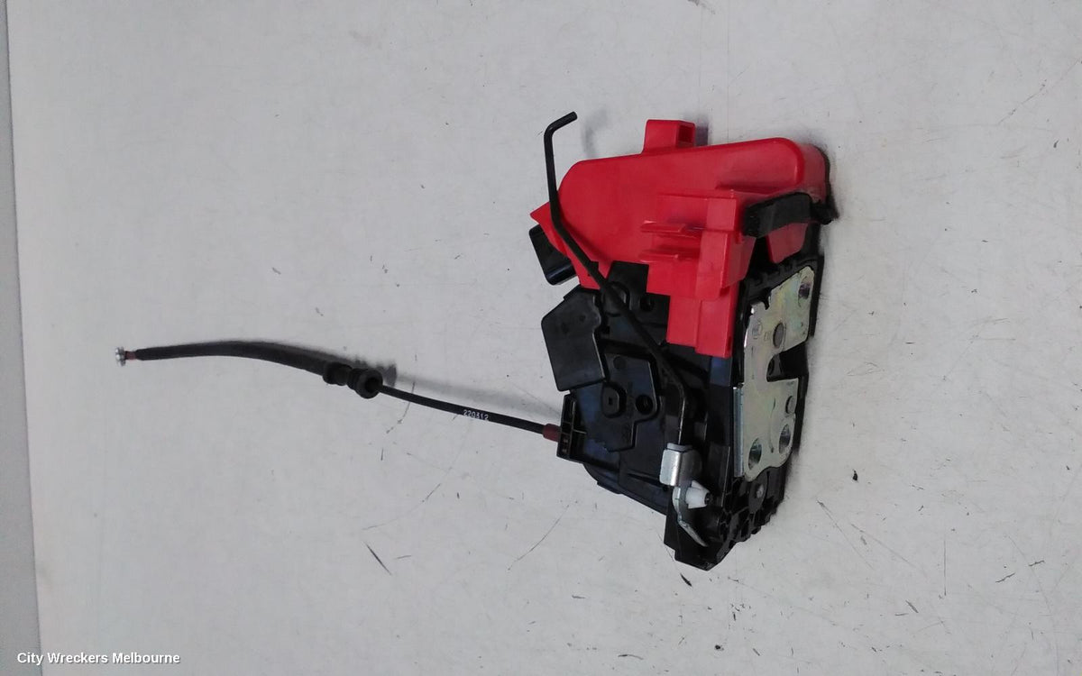 KIA SORENTO DOOR/BOOT/GATE LOCK, LEFT REAR DOOR LOCK, NON POWER CHILD SAFETY TYPE, MQ4, 02/2020 ONWARDS - Image 1