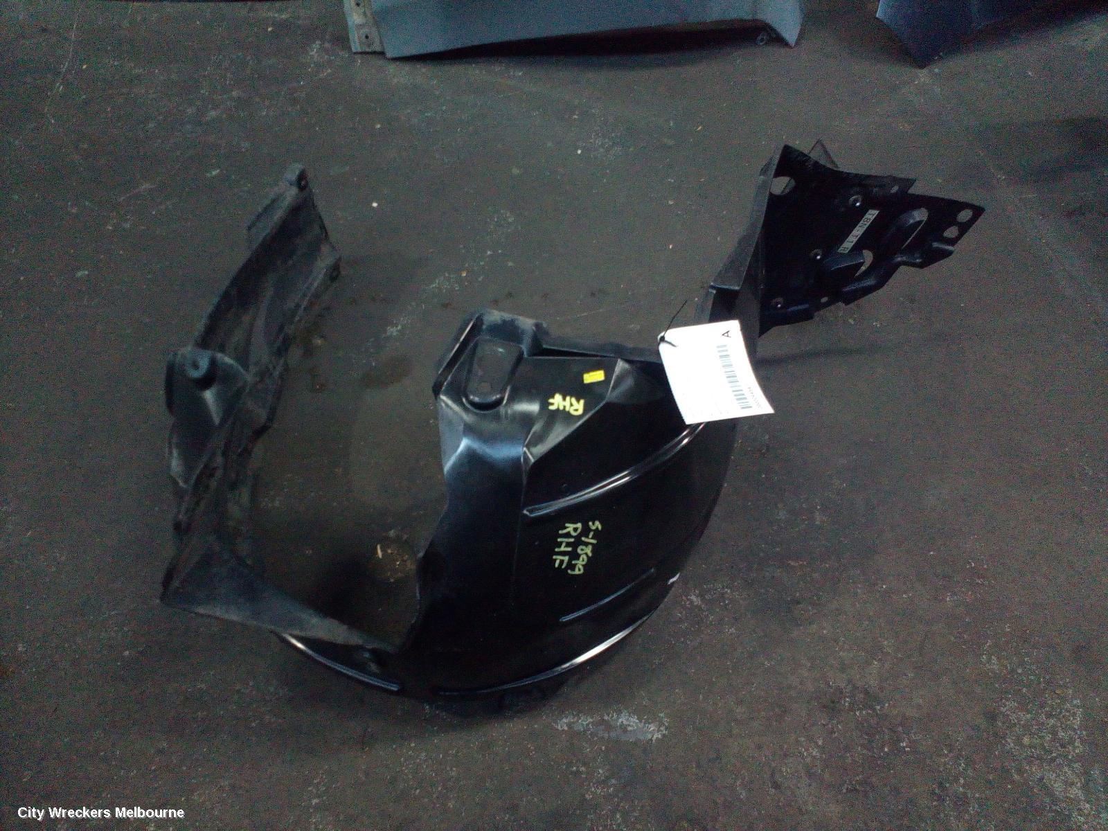 HONDA HRV RIGHT GUARD LINER, RU, 12/2014 - 10/2021 - Image 1