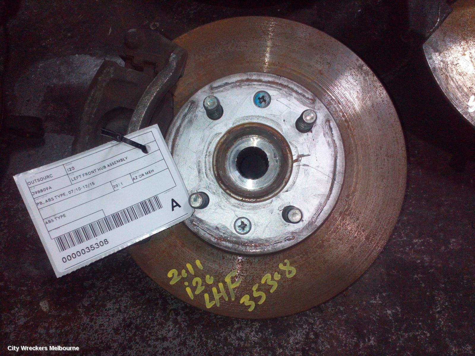 HYUNDAI I20 LEFT FRONT HUB ASSEMBLY, PB, ABS TYPE, 07/2010 - 12/2015 - Image 1