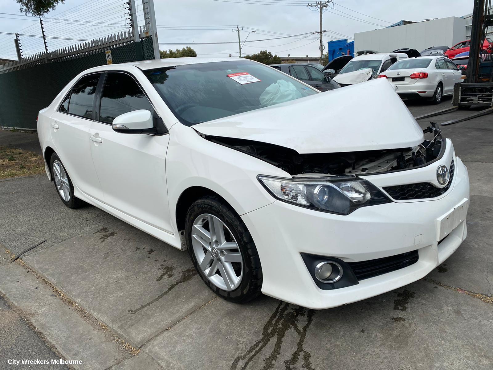 TOYOTA CAMRY RIGHT REAR DOOR, ASV50/AVV50, 12/2011 - 03/2015 - Image 3