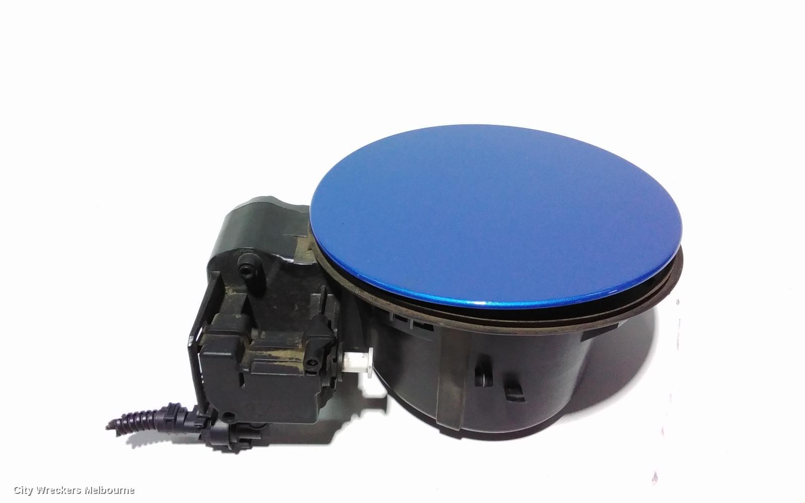 HOLDEN ASTRA FUEL DOOR / FILLER, PJ, GTC, 12/2014 - 01/2017 - Image 2