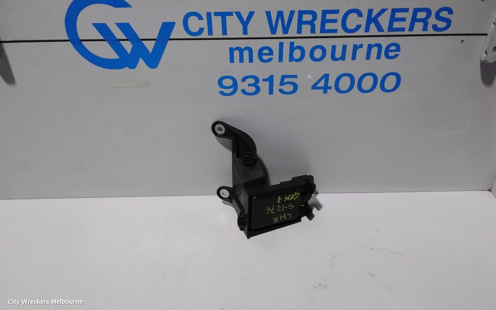 VOLKSWAGEN GOLF ECU, PARK ASSIST MODULE, GEN 7, 03/2013 - 08/2020 - Image 1