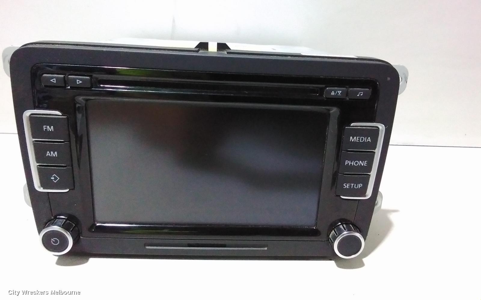 VOLKSWAGEN PASSAT RADIO/CD/DVD/SAT/TV, DISPLAY & HEAD UNIT (RCD510), 3C/MK6 B6-B7/3CC, 03/2006 - 12/2016 - Image 2