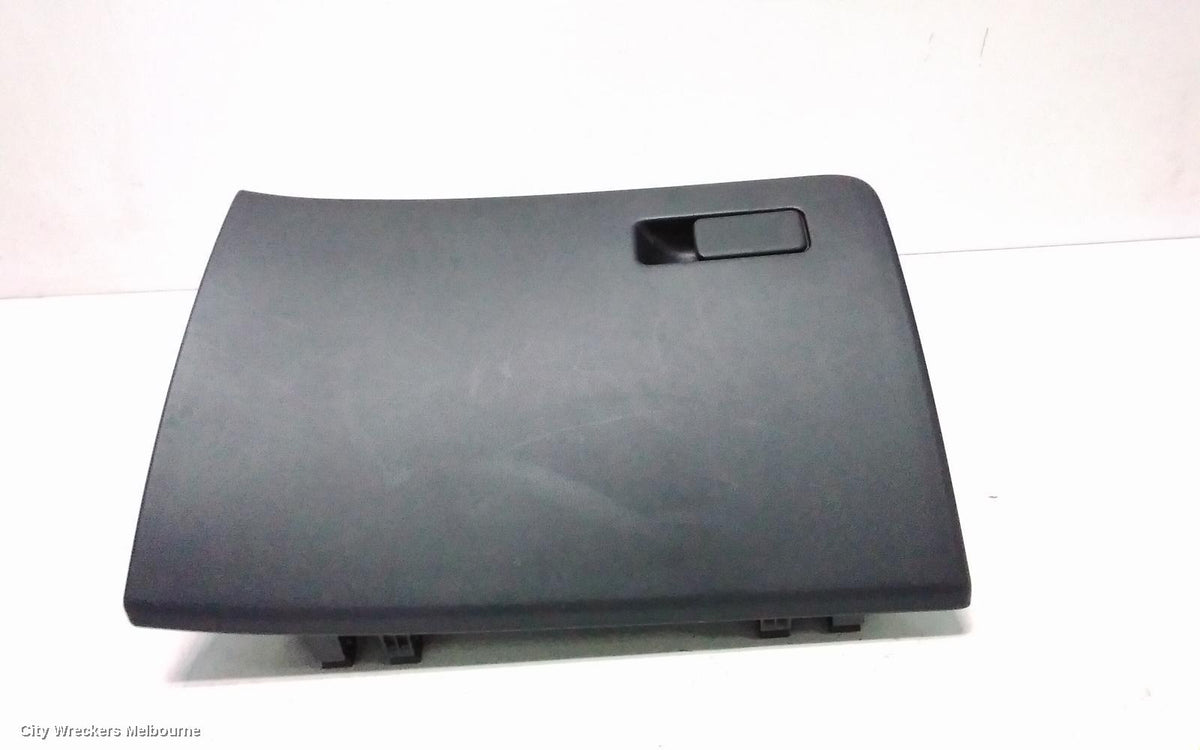 HYUNDAI TUCSON GLOVE BOX, NX4, 02/2021 - 01/2024 - Image 2