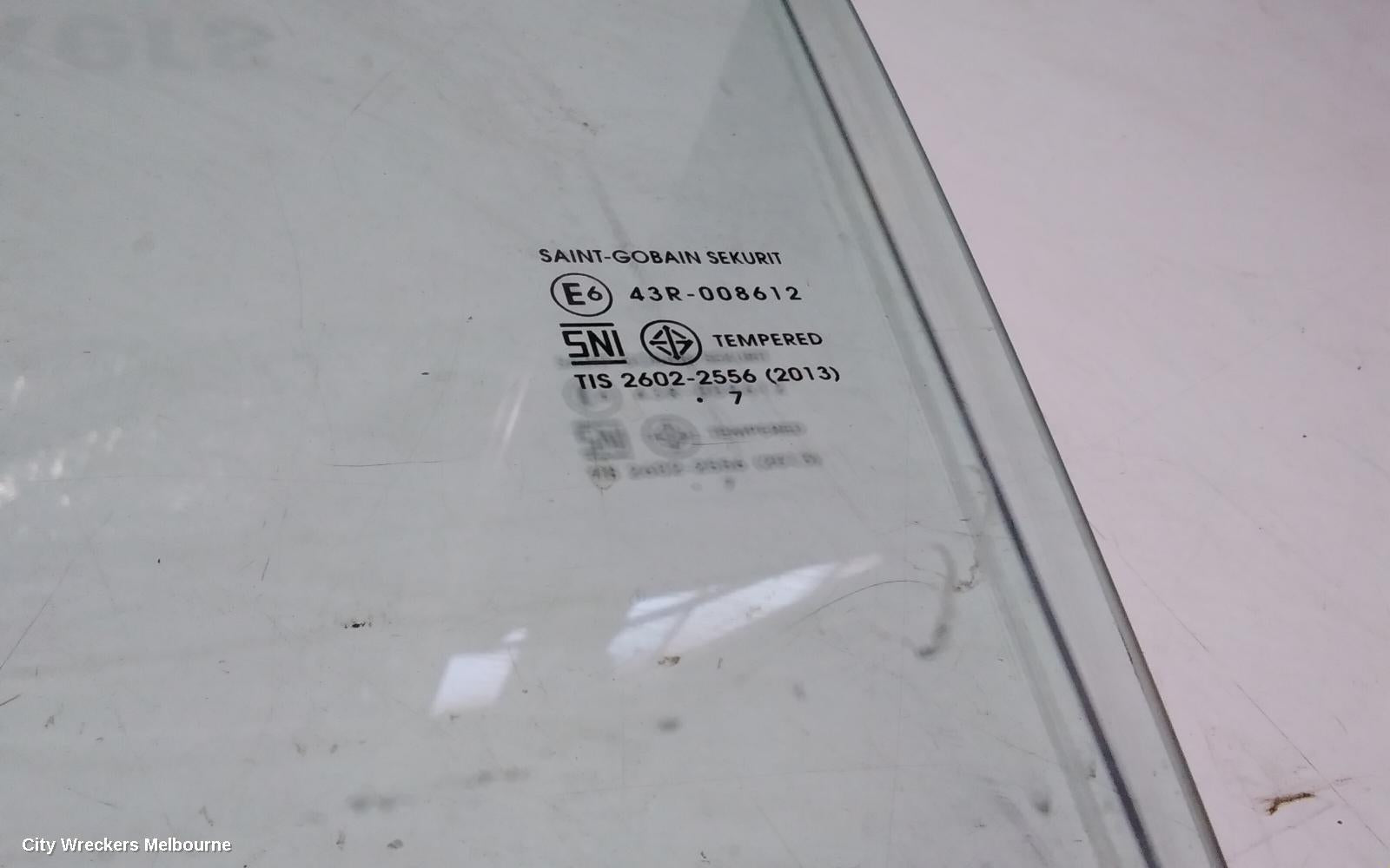 MAZDA CX7 LEFT FRONT DOOR WINDOW, ER, 11/2006 - 02/2012 - Image 2