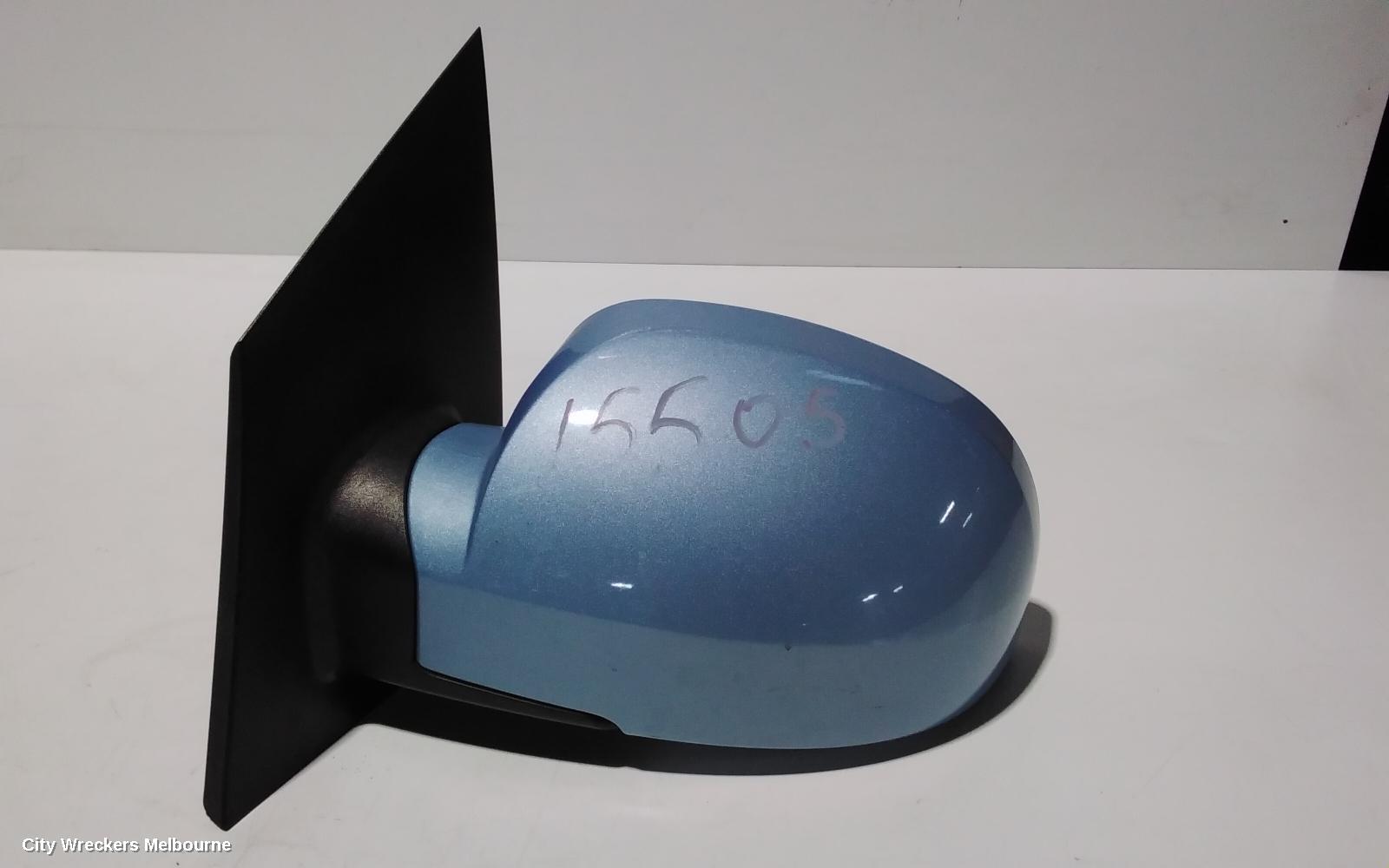 HYUNDAI GETZ LEFT DOOR MIRROR, TB, 3DR/5DR HATCH, POWER, COLOUR CODED, 09/2002 - 09/2011 - Image 1