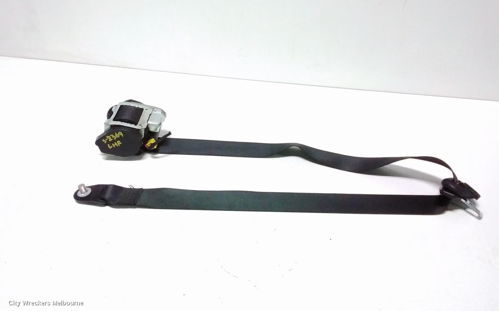 MERCEDES VITO SEATBELT/STALK, LH FRONT, SEAT BELT ONLY, 639, GREEN PLUG TYPE, 04/2004 - 01/2011 - Image 1