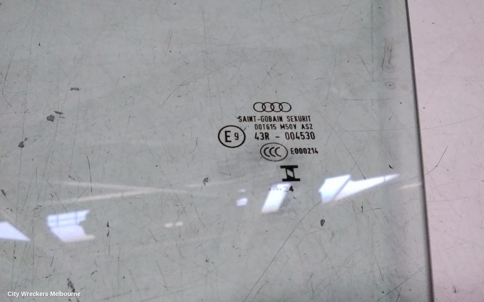 AUDI Q5 LEFT FRONT DOOR WINDOW, FY, GREEN TINT TYPE, 02/2017 - 02/2025 - Image 3