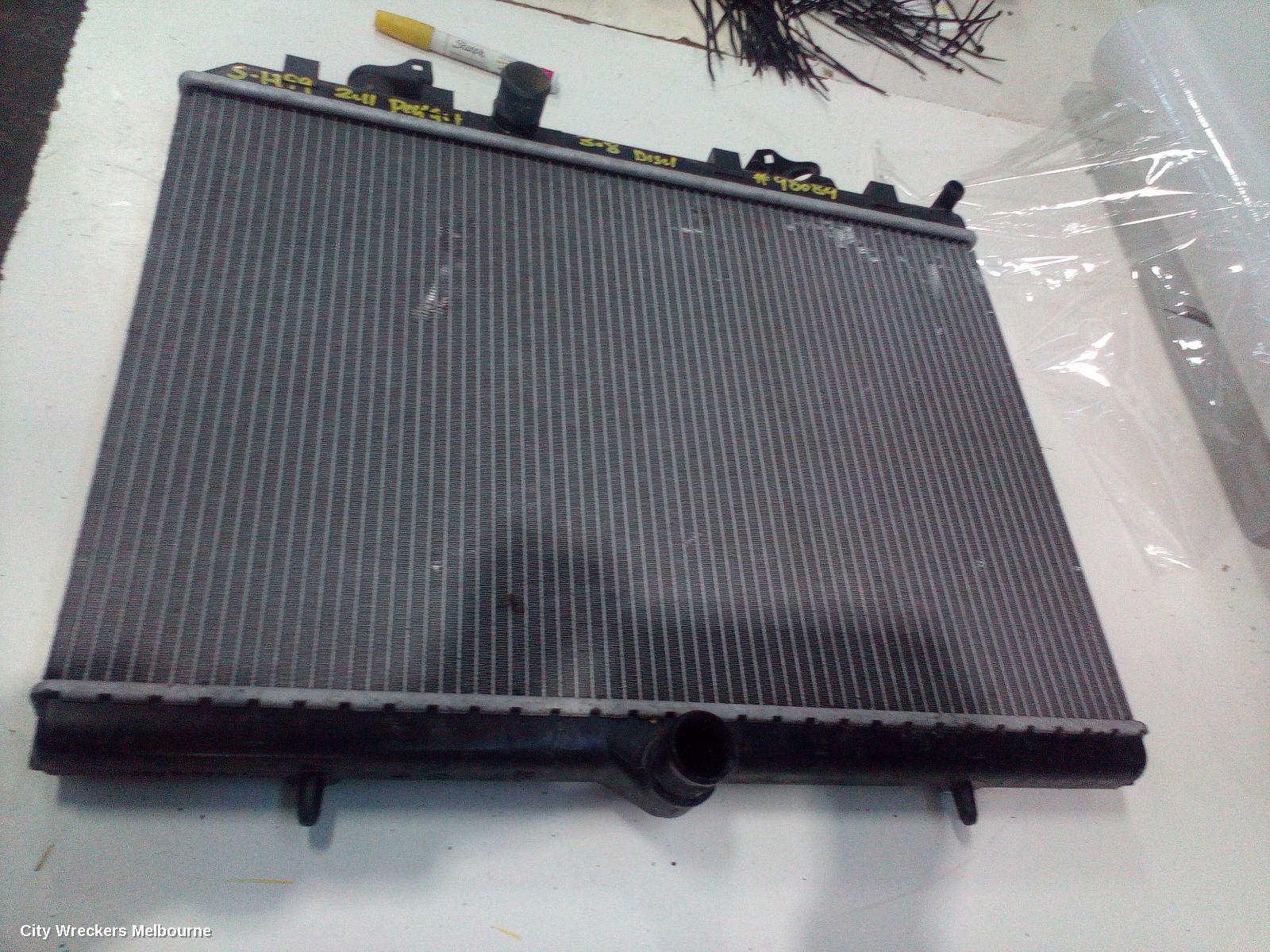 PEUGEOT 308 RADIATOR, AUTO, DIESEL, T7, 09/2007 - 09/2014 - Image 1