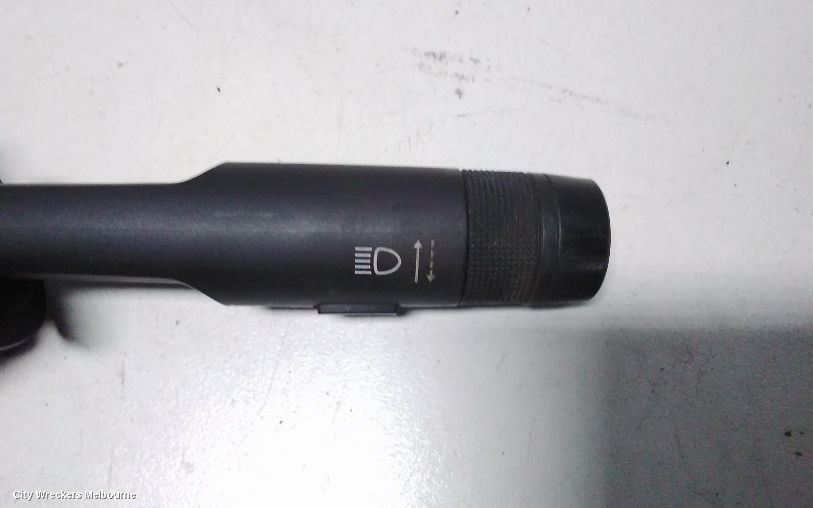 HOLDEN COMMODORE COMBINATION SWITCH, FLASHER SWITCH, VF, 05/2013 - 12/2017 - Image 3