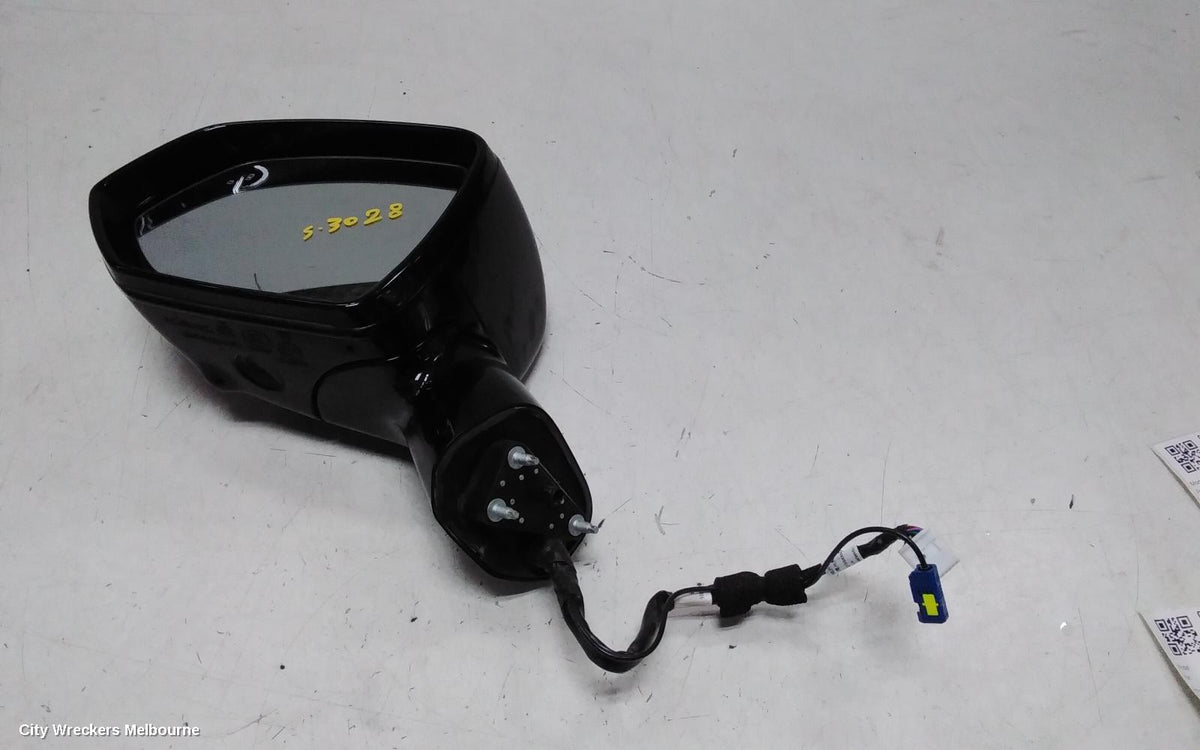 HAVAL H6 LEFT DOOR MIRROR, B03, W/ POWER FOLD, NON HEATED TYPE, HIGH GLOSS BLACK, 04/2022 - 10/2024 - Image 1