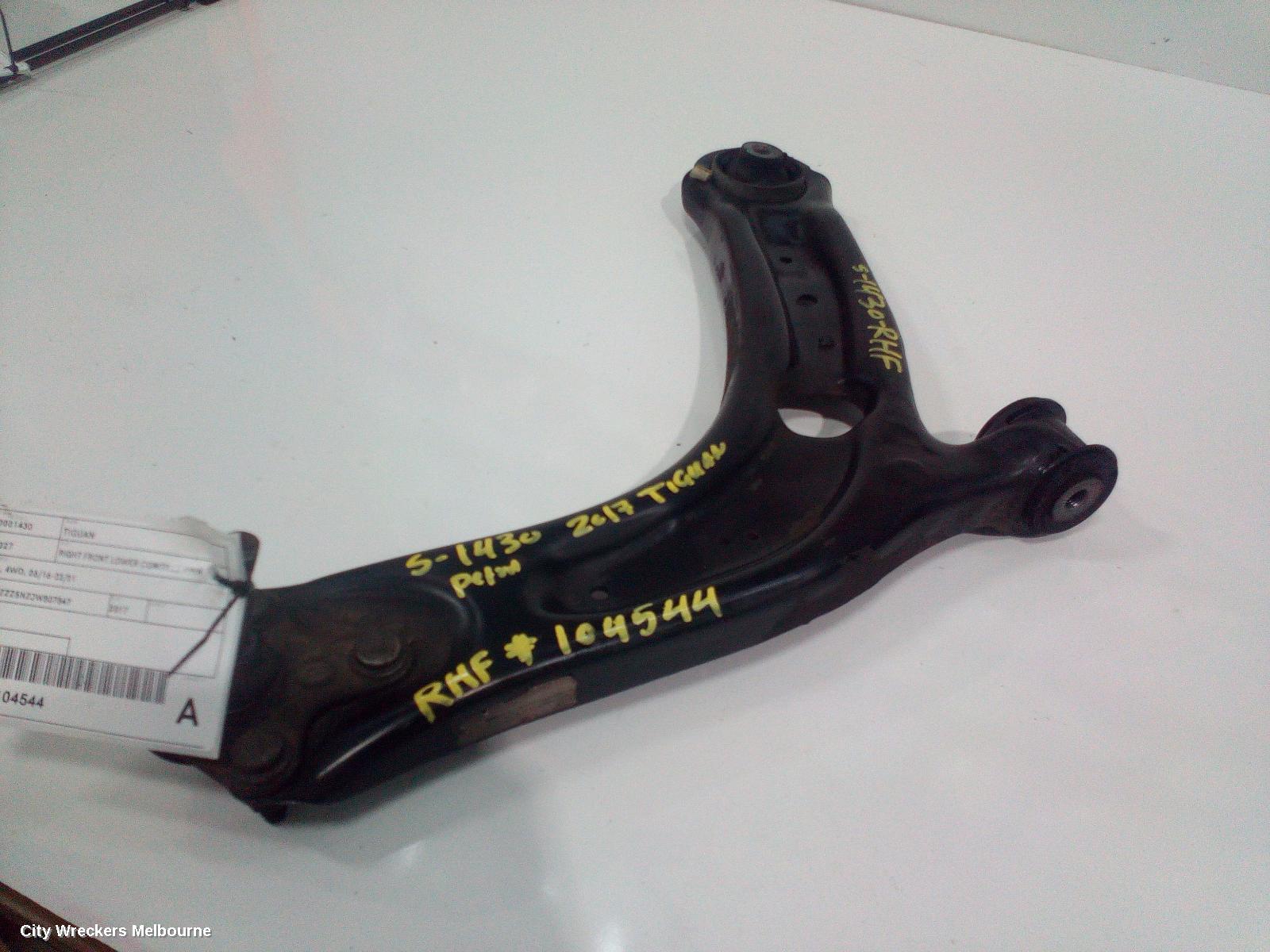 VOLKSWAGEN TIGUAN RIGHT FRONT LOWER CONTROL ARM, 5NA, 4WD, 06/2016 - 02/2021 - Image 2
