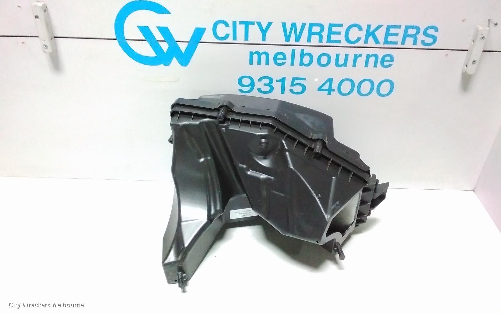 HOLDEN COMMODORE AIR CLEANER/BOX, AIR CLEANER, ZB, 2.0, PETROL, 10/2017 - 12/2020 - Image 2
