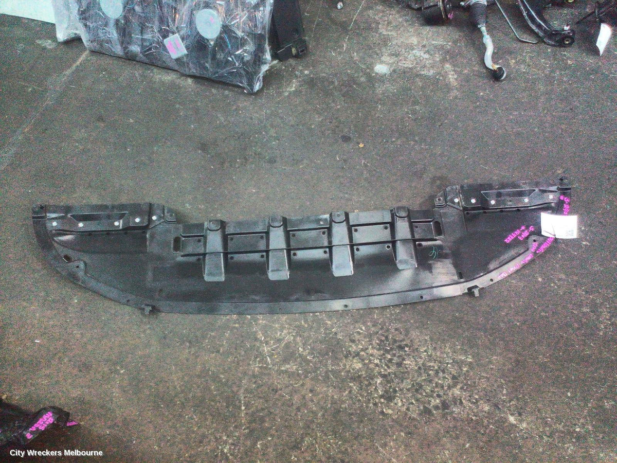 MITSUBISHI OUTLANDER, ZM, 08/2021 ONWARDS, FRONT BUMPER SPALSH TRAY: 147722 - Image 2