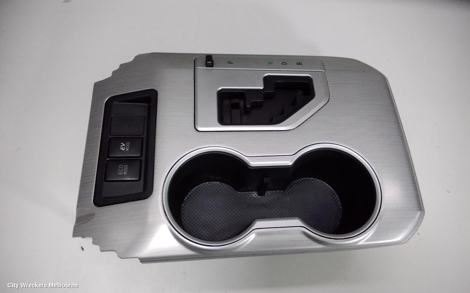 TOYOTA CAMRY, XV50, 12/2011 - 05/2015, CUP HOLDER: 61968 - Image 2