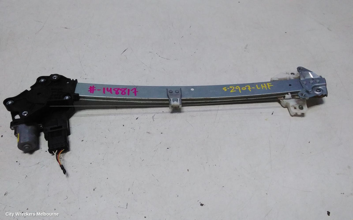 MITSUBISHI OUTLANDER LEFT FRONT WINDOW REG/MOTOR, DOOR REG ASSY (REG AND MOTOR), ZM, 08/2021 ONWARDS - Image 2