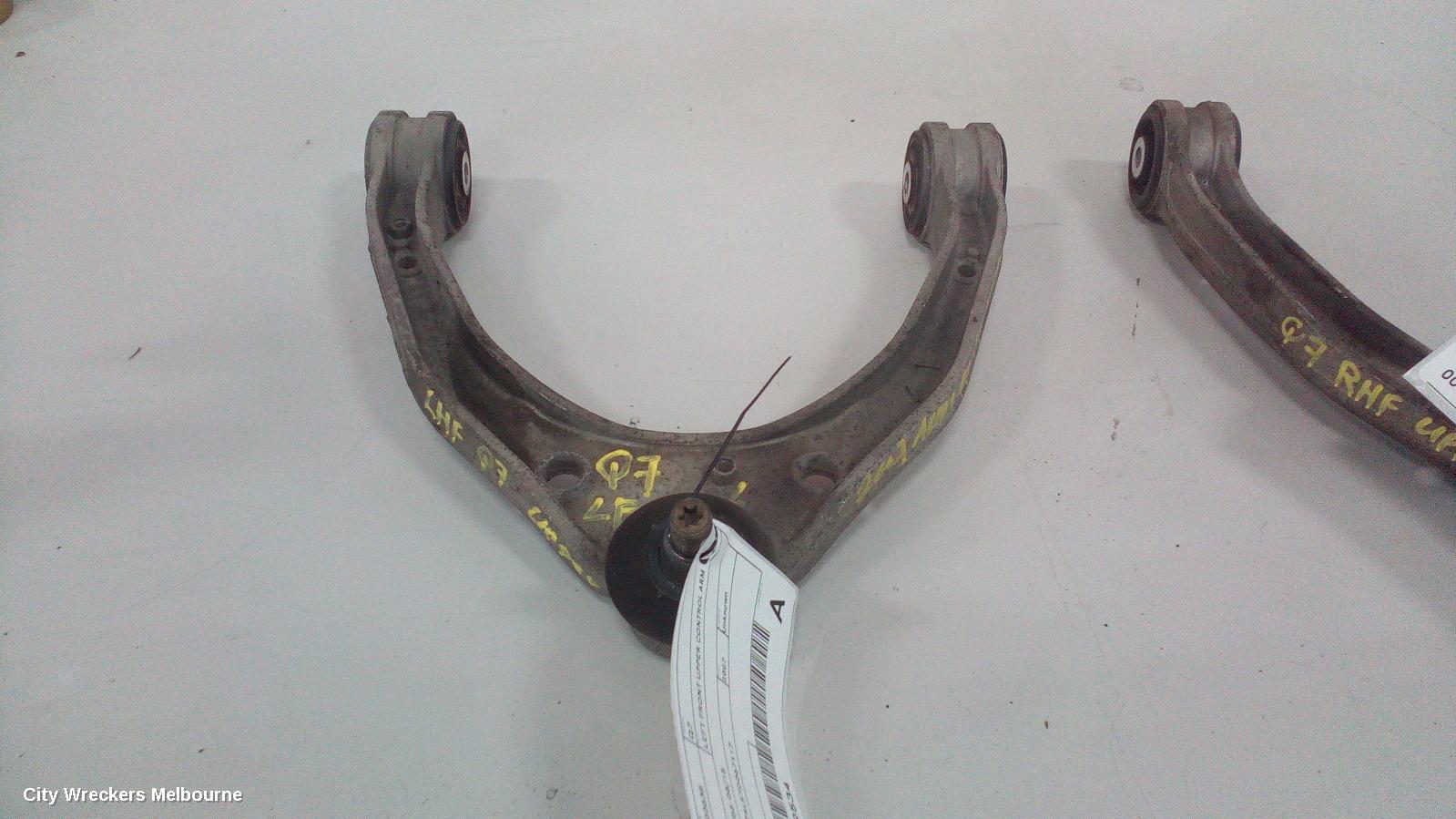 AUDI Q7 LEFT FRONT UPPER CONTROL ARM, 4L, 09/2006 - 08/2015 - Image 1