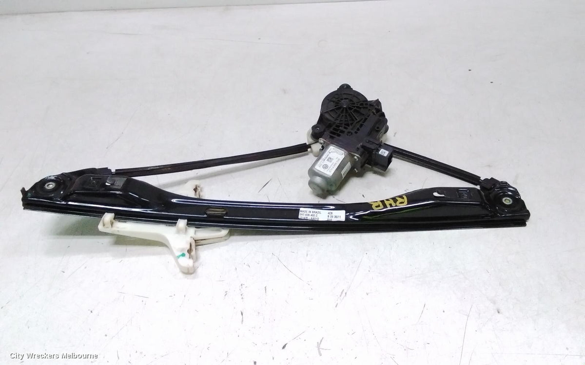 VOLKSWAGEN AMAROK RIGHT REAR WND REG/MOTOR, 2H, 10/2010 - 09/2022 - Image 2