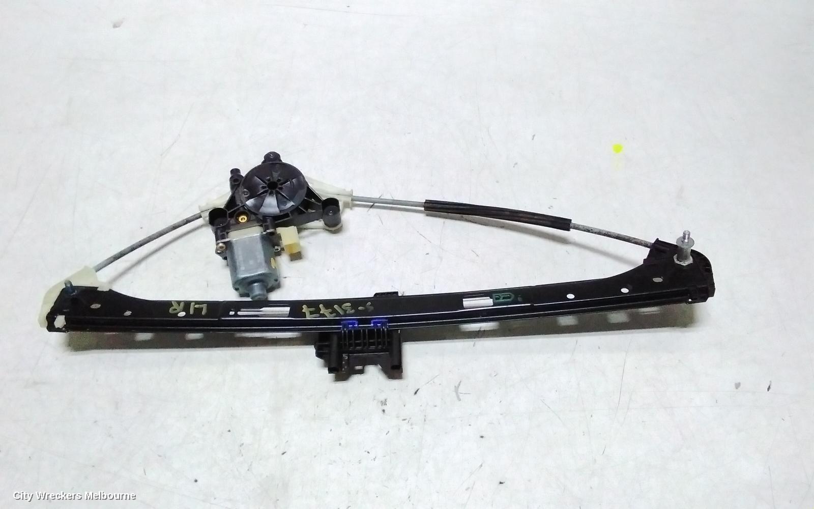 PORSCHE MACAN LEFT REAR WND REG/MOTOR, 95B, 06/2014 - 12/2025 - Image 1