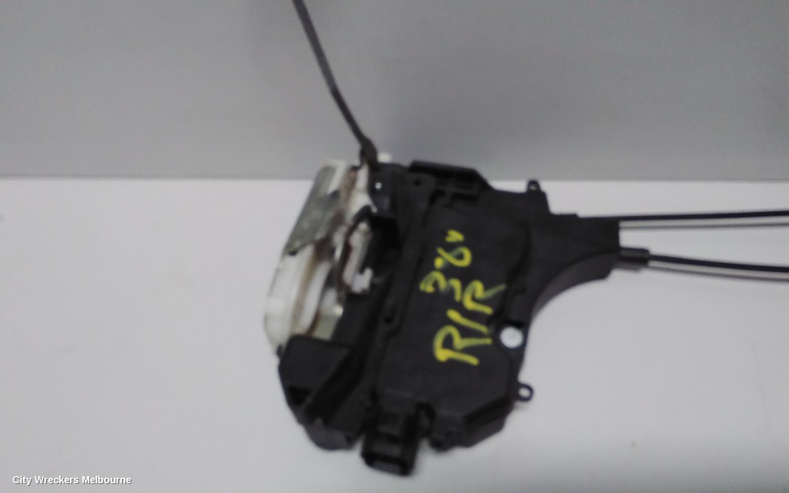 MITSUBISHI 380 DOOR/BOOT/GATE LOCK, RIGHT REAR DOOR LOCK, DB, 09/2005 - 03/2008 - Image 3