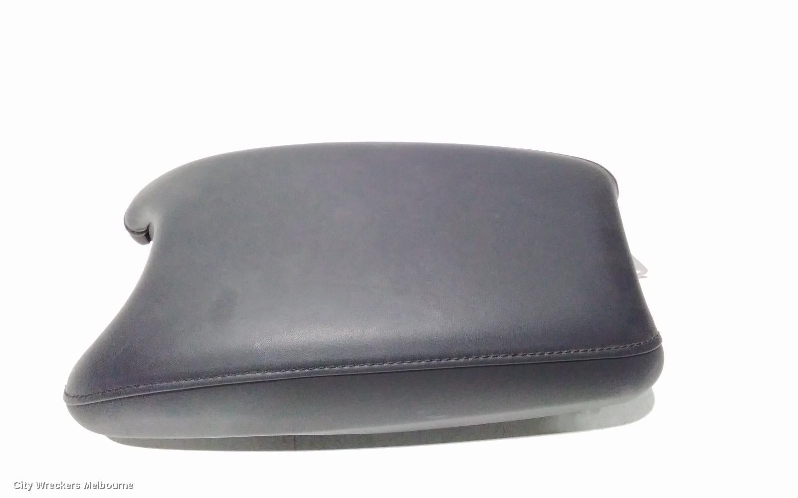HONDA HRV CONSOLE, RU, 12/2014 - 10/2021 - Image 2