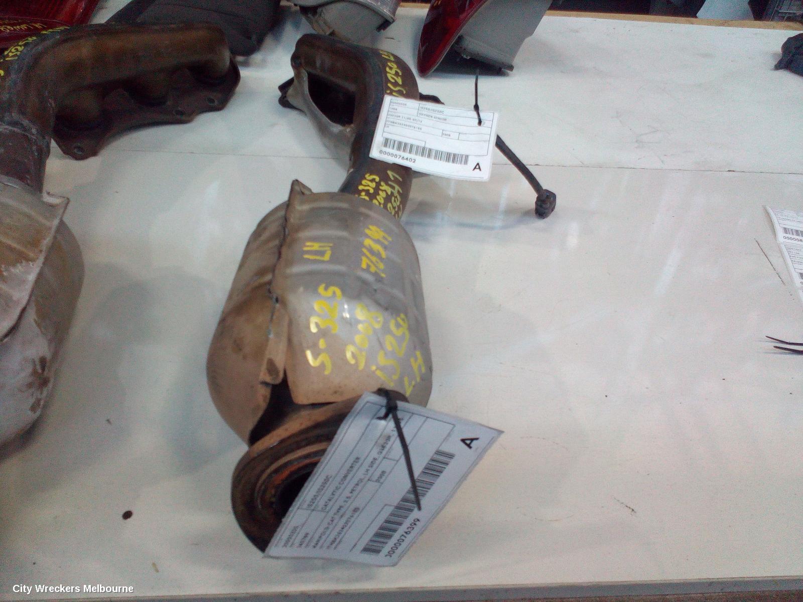 LEXUS IS250/IS250C CATALYTIC CONVERTER, MANIFOLD-CAT TYPE, 2.5, PETROL, LH SIDE, GSE20R, 11/2005 - 08/2009 - Image 1