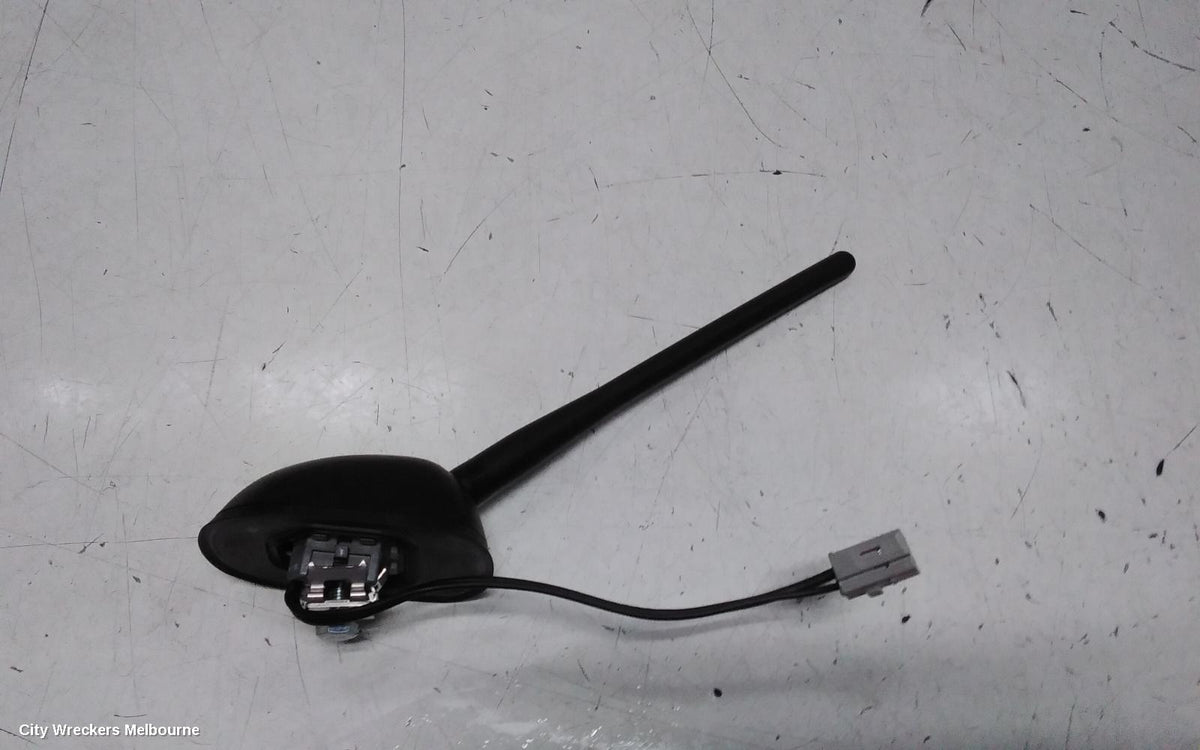 SUZUKI SWIFT ANTENNA, FZ, ROOF MOUNT, 08/2010 - 03/2017 - Image 2