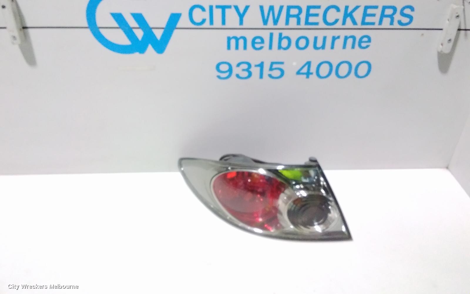 MAZDA 6 LEFT TAILLIGHT, GG/GY, SEDAN/HATCH, LENS# 220-61980, 08/2005 - 11/2007 - Image 1
