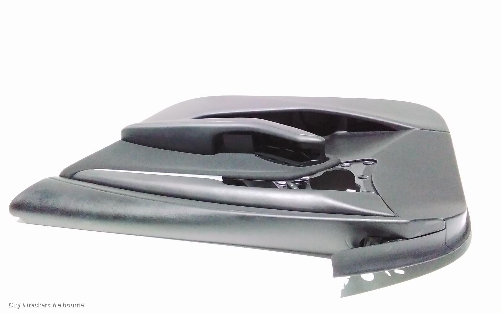 MAZDA 3 DOOR TRIM, RH FRONT, BP, 03/2019 ONWARDS - Image 3
