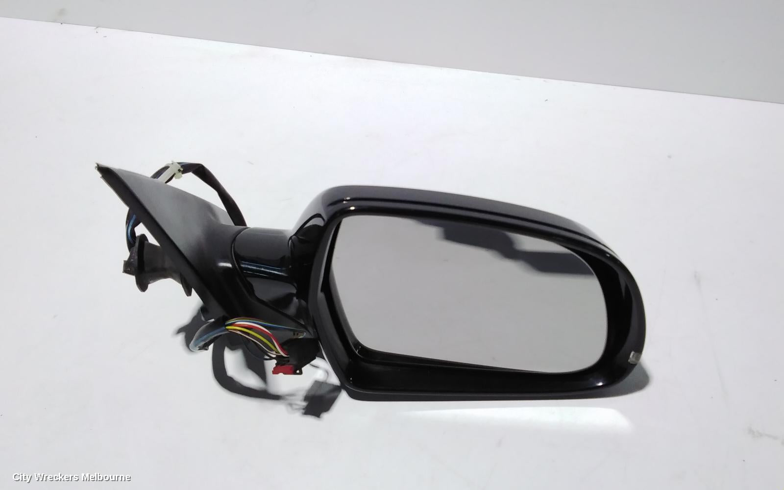AUDI A4 RIGHT DOOR MIRROR, B8 8K, A4, POWER FOLD, NO LANE CHANGE ASSIST TYPE, 05/2009 - 09/2015 - Image 1