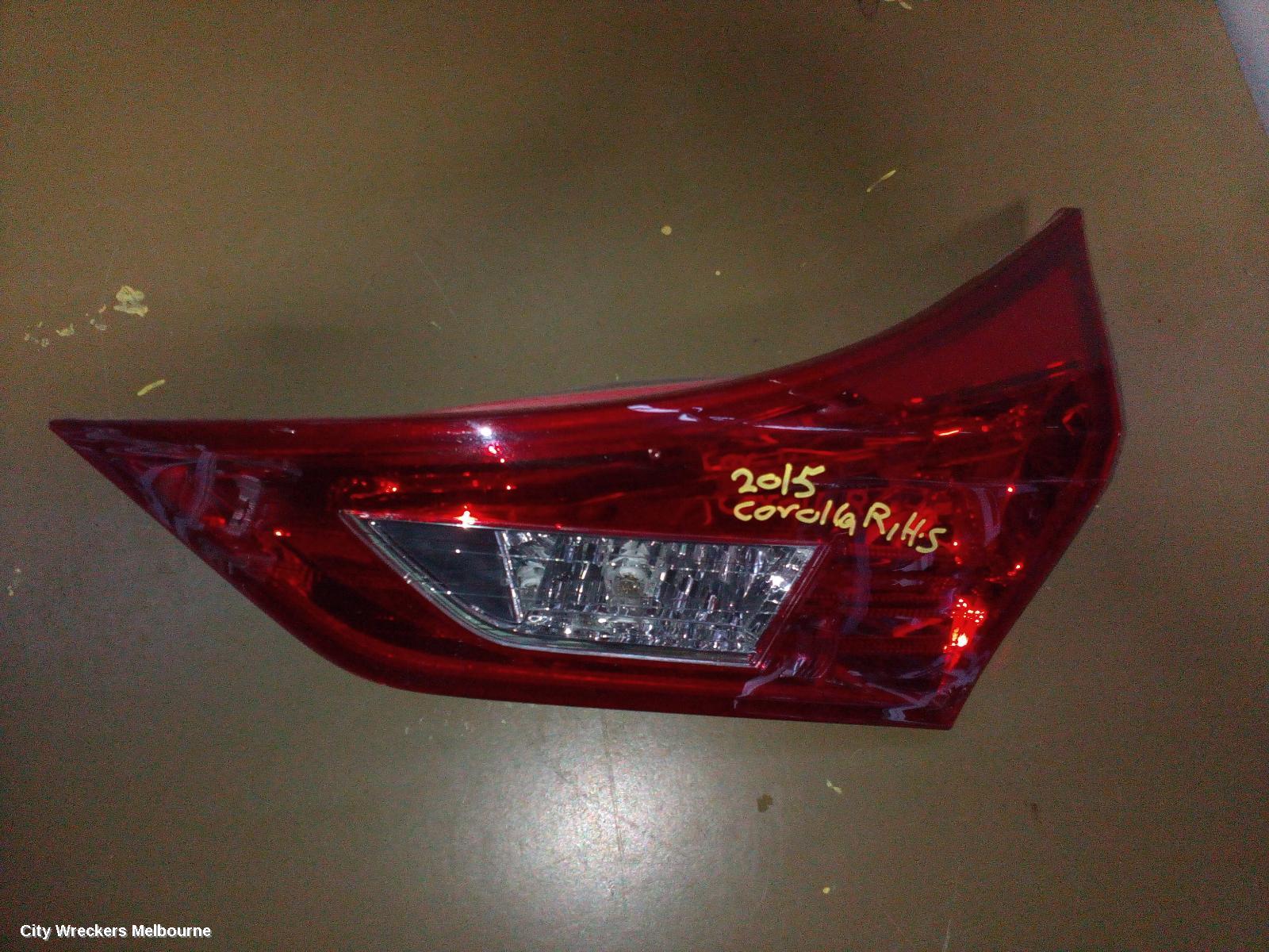 TOYOTA COROLLA REAR GARNISH, TAILGATE LAMP (RH SIDE), ZRE182R, HATCH, 10/2012 - 03/2015 - Image 2