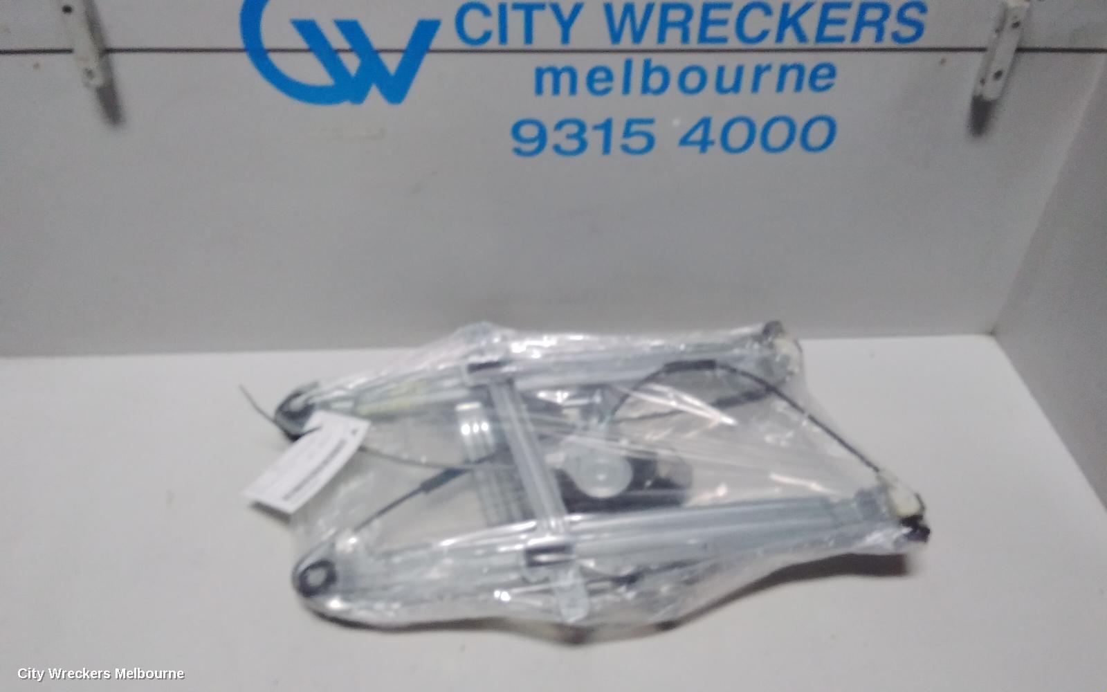MITSUBISHI 380 LEFT FRONT WINDOW REG/MOTOR, DB, ELECTRIC, 09/2005 - 03/2008 - Image 2