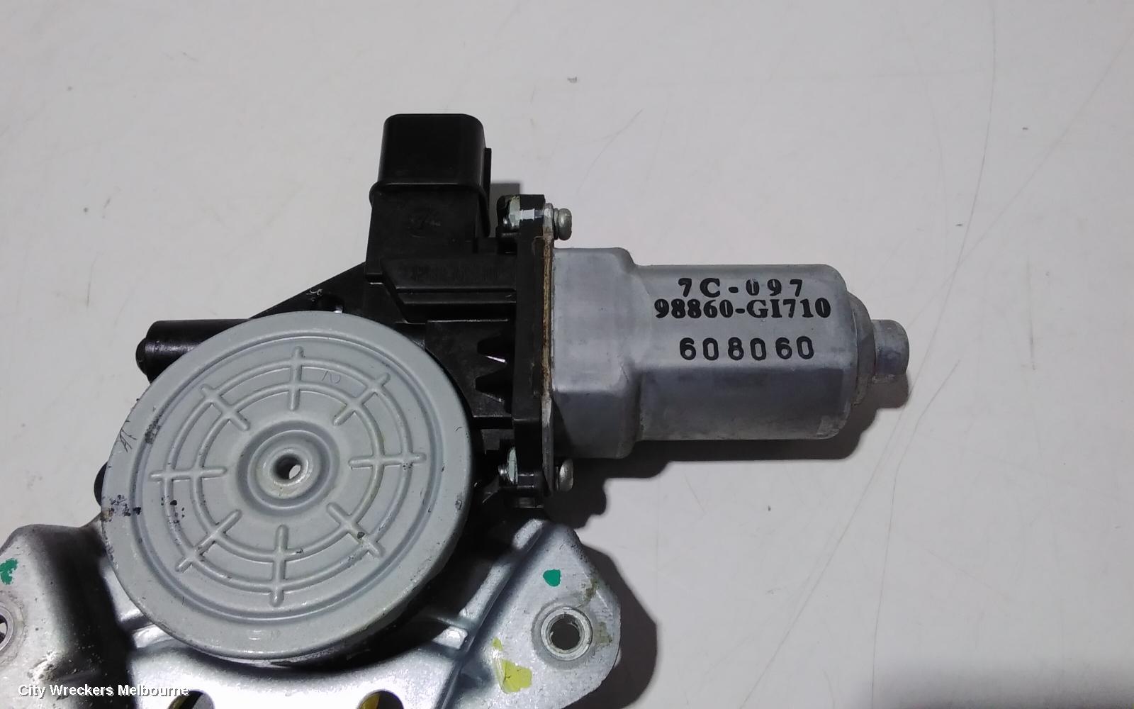 HOLDEN COLORADO RIGHT FRONT WINDOW REG/MOTOR, RG, 06/2012 - 12/2020 - Image 3