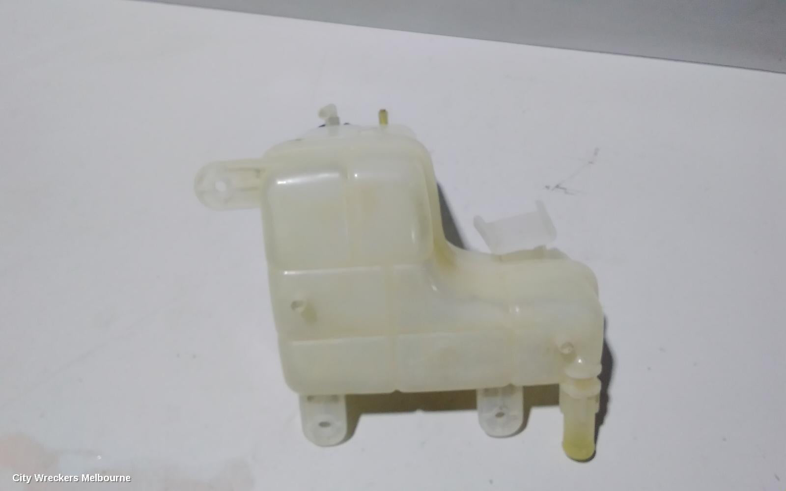 HOLDEN COLORADO OVERFLOW BOTTLE, RG, 06/2012 - 12/2020 - Image 3
