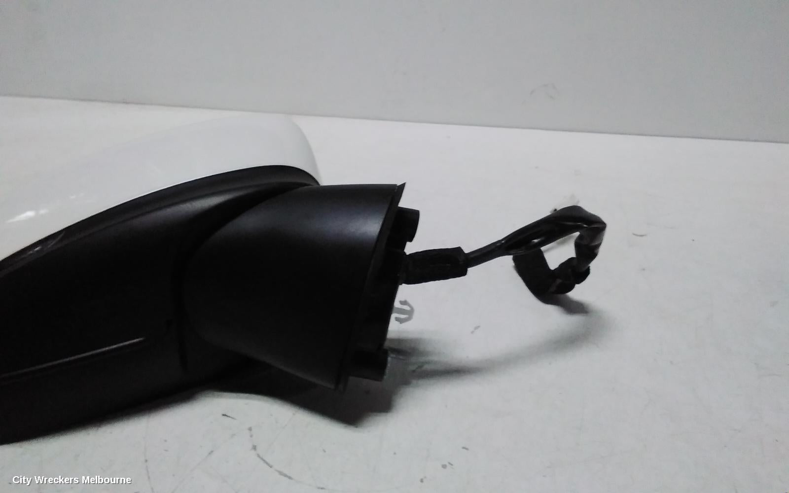 MAZDA 2 RIGHT DOOR MIRROR, DJ/DL, HATCH/SEDAN, POWER FOLD, NON BLIND SPOT TYPE, 01/2017 - 10/2019 - Image 3