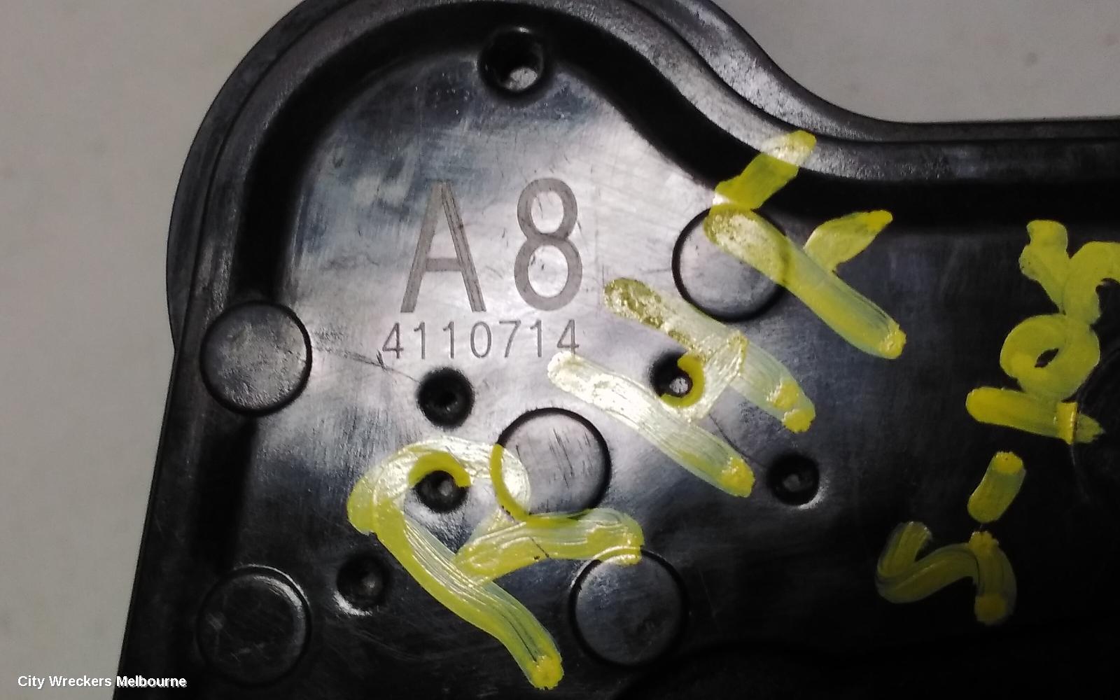 TOYOTA KLUGER DOOR/BOOT/GATE LOCK, RIGHT FRONT DOOR LOCK, GSU50/GSU55, 03/2014 ONWARDS - Image 2