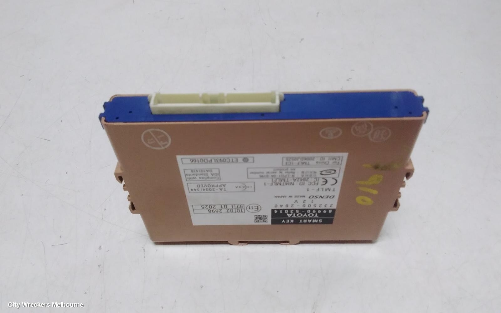 LEXUS IS250/IS250C, GSE20R, MISC SWITCH, 11/2005 - 12/2014, 89990-53014 THEFT-LOCKING SMART KEY CONTROL MODULE: 111185 - Image 2