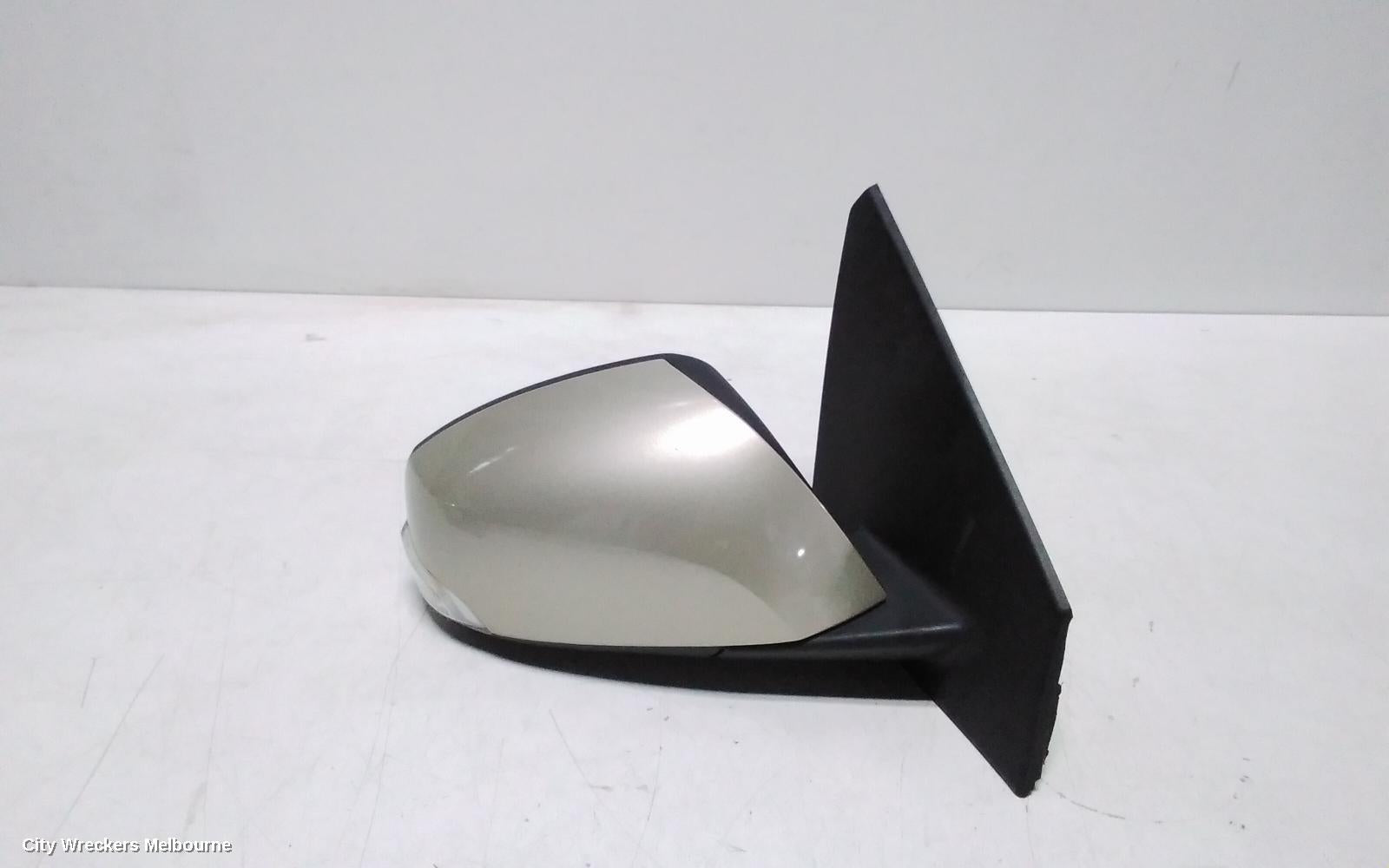 RENAULT MEGANE RIGHT DOOR MIRROR, X32/X95/K95, HATCH/WAGON, NON FOLDING TYPE, 09/2010 - 06/2014 - Image 2