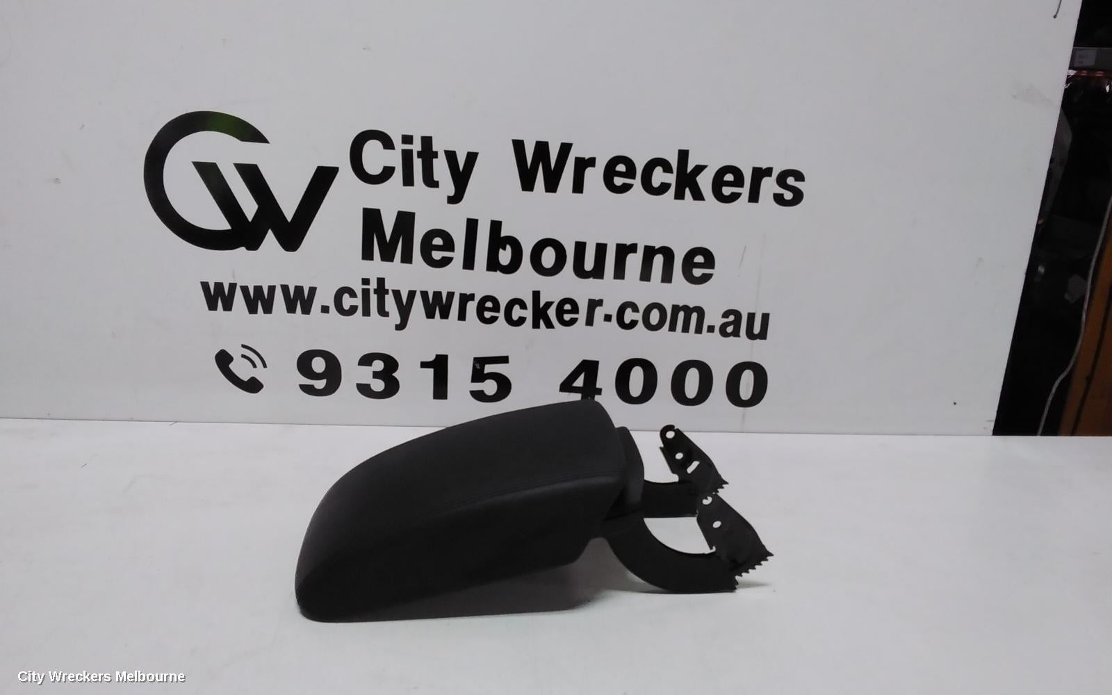 AUDI Q5 CONSOLE, 8R, 03/2009 - 01/2017 - Image 1