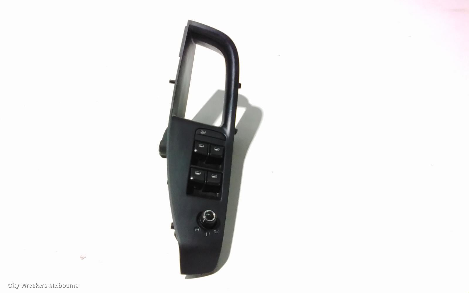 AUDI Q5 PWR DR WIND SWITCH, RH FRONT (MASTER SWITCH), 8R, 03/2009 - 06/2012 - Image 3